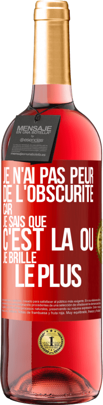 29,95 € Envoi gratuit | Vin rosé Édition ROSÉ Je n'ai pas peur de l'obscurité car je sais que c'est là où je brille le plus Étiquette Rouge. Étiquette personnalisable Vin jeune Récolte 2024 Tempranillo