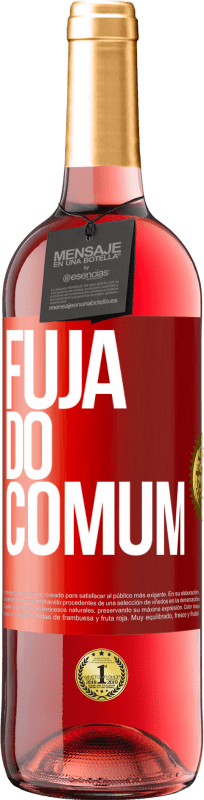 29,95 € Envio grátis | Vinho rosé Edição ROSÉ Fuja do comum Etiqueta Vermelha. Etiqueta personalizável Vinho jovem Colheita 2024 Tempranillo