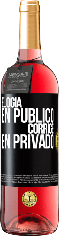 29,95 € Envío gratis | Vino Rosado Edición ROSÉ Elogia en público, corrige en privado Etiqueta Negra. Etiqueta personalizable Vino joven Cosecha 2024 Tempranillo