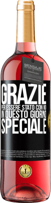 29,95 € Spedizione Gratuita | Vino rosato Edizione ROSÉ Grazie per essere stato con noi in questo giorno speciale Etichetta Nera. Etichetta personalizzabile Vino giovane Raccogliere 2024 Tempranillo