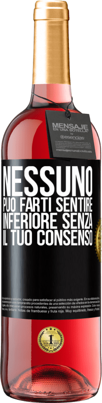 29,95 € Spedizione Gratuita | Vino rosato Edizione ROSÉ Nessuno può farti sentire inferiore senza il tuo consenso Etichetta Nera. Etichetta personalizzabile Vino giovane Raccogliere 2024 Tempranillo