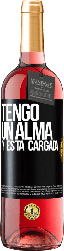 29,95 € Free Shipping | Rosé Wine ROSÉ Edition Tengo un alma y está cargada Black Label. Customizable label Young wine Harvest 2024 Tempranillo