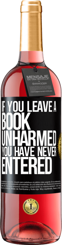 29,95 € Free Shipping | Rosé Wine ROSÉ Edition If you leave a book unharmed, you have never entered Black Label. Customizable label Young wine Harvest 2022 Tempranillo