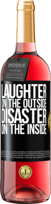 29,95 € Free Shipping | Rosé Wine ROSÉ Edition Laughter on the outside, disaster on the inside Black Label. Customizable label Young wine Harvest 2025 Tempranillo