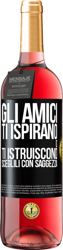 29,95 € Spedizione Gratuita | Vino rosato Edizione ROSÉ Gli amici ti ispirano o ti istruiscono. Sceglili con saggezza Etichetta Nera. Etichetta personalizzabile Vino giovane Raccogliere 2023 Tempranillo