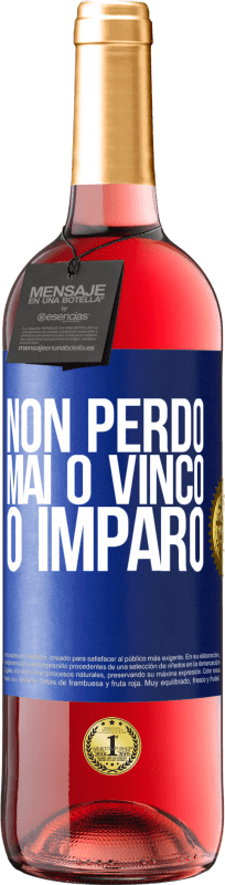 29,95 € Spedizione Gratuita | Vino rosato Edizione ROSÉ Non perdo mai O vinco o imparo Etichetta Blu. Etichetta personalizzabile Vino giovane Raccogliere 2024 Tempranillo