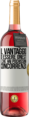 29,95 € Spedizione Gratuita | Vino rosato Edizione ROSÉ Il vantaggio di essere onesti è che hai pochissima concorrenza Etichetta Bianca. Etichetta personalizzabile Vino giovane Raccogliere 2024 Tempranillo