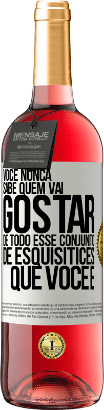 29,95 € Envio grátis | Vinho rosé Edição ROSÉ Você nunca sabe quem vai gostar de todo esse conjunto de esquisitices que você é Etiqueta Branca. Etiqueta personalizável Vinho jovem Colheita 2024 Tempranillo