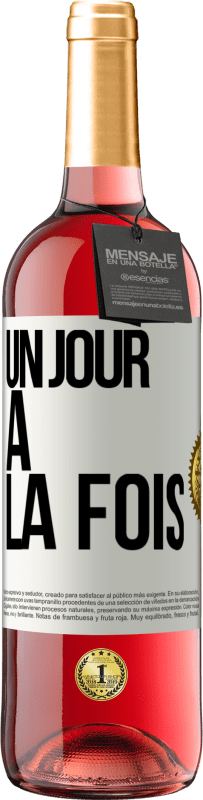 29,95 € Envoi gratuit | Vin rosé Édition ROSÉ Un jour à la fois Étiquette Blanche. Étiquette personnalisable Vin jeune Récolte 2024 Tempranillo