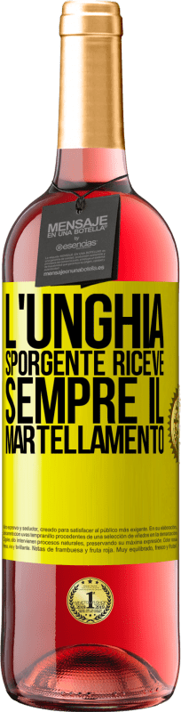 29,95 € Spedizione Gratuita | Vino rosato Edizione ROSÉ L'unghia sporgente riceve sempre il martellamento Etichetta Gialla. Etichetta personalizzabile Vino giovane Raccogliere 2024 Tempranillo