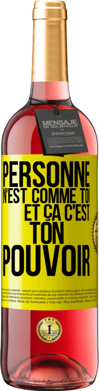 29,95 € Envoi gratuit | Vin rosé Édition ROSÉ Personne n'est comme toi et ça c'est ton pouvoir Étiquette Jaune. Étiquette personnalisable Vin jeune Récolte 2024 Tempranillo