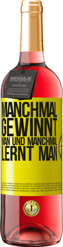 29,95 € Kostenloser Versand | Roséwein ROSÉ Ausgabe Manchmal gewinnt man und manchmal lernt man Gelbes Etikett. Anpassbares Etikett Junger Wein Ernte 2024 Tempranillo