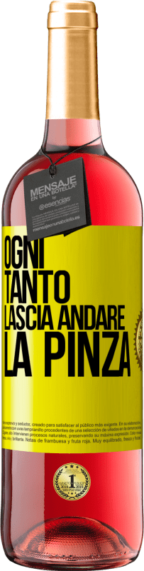 29,95 € Spedizione Gratuita | Vino rosato Edizione ROSÉ Ogni tanto lascia andare la pinza Etichetta Gialla. Etichetta personalizzabile Vino giovane Raccogliere 2024 Tempranillo