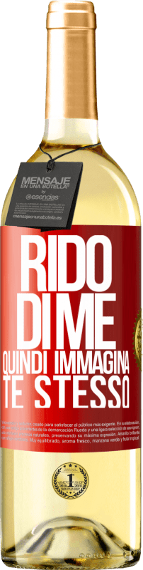 29,95 € Spedizione Gratuita | Vino bianco Edizione WHITE Rido di me, quindi immagina te stesso Etichetta Rossa. Etichetta personalizzabile Vino giovane Raccogliere 2024 Verdejo