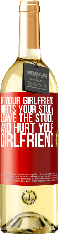 29,95 € Free Shipping | White Wine WHITE Edition If your girlfriend hurts your study, leave the studio and hurt your girlfriend Red Label. Customizable label Young wine Harvest 2025 Verdejo