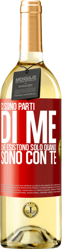 29,95 € Spedizione Gratuita | Vino bianco Edizione WHITE Ci sono parti di me che esistono solo quando sono con te Etichetta Rossa. Etichetta personalizzabile Vino giovane Raccogliere 2024 Verdejo