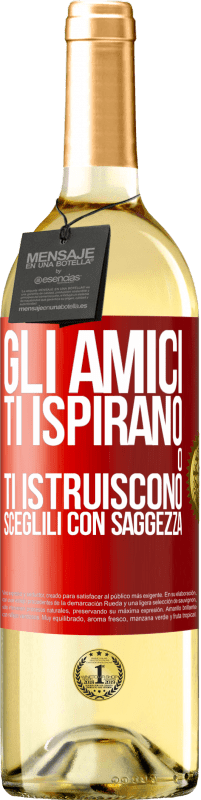 29,95 € Spedizione Gratuita | Vino bianco Edizione WHITE Gli amici ti ispirano o ti istruiscono. Sceglili con saggezza Etichetta Rossa. Etichetta personalizzabile Vino giovane Raccogliere 2023 Verdejo