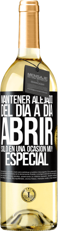 29,95 € Envío gratis | Vino Blanco Edición WHITE Mantener alejado del día a día. Abrir sólo en una ocasión muy especial Etiqueta Negra. Etiqueta personalizable Vino joven Cosecha 2024 Verdejo