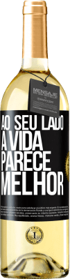 29,95 € Envio grátis | Vinho branco Edição WHITE Ao seu lado, a vida parece melhor Etiqueta Preta. Etiqueta personalizável Vinho jovem Colheita 2024 Verdejo