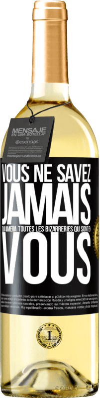 29,95 € Envoi gratuit | Vin blanc Édition WHITE Vous ne savez jamais qui aimera toutes les bizarreries qui sont en vous Étiquette Noire. Étiquette personnalisable Vin jeune Récolte 2024 Verdejo