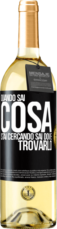 29,95 € Spedizione Gratuita | Vino bianco Edizione WHITE Quando sai cosa stai cercando, sai dove trovarlo Etichetta Nera. Etichetta personalizzabile Vino giovane Raccogliere 2023 Verdejo