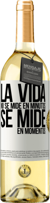 29,95 € Envío gratis | Vino Blanco Edición WHITE La vida no se mide en minutos, se mide en momentos Etiqueta Blanca. Etiqueta personalizable Vino joven Cosecha 2024 Verdejo