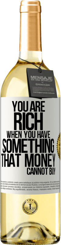 29,95 € Free Shipping | White Wine WHITE Edition You are rich when you have something that money cannot buy White Label. Customizable label Young wine Harvest 2023 Verdejo