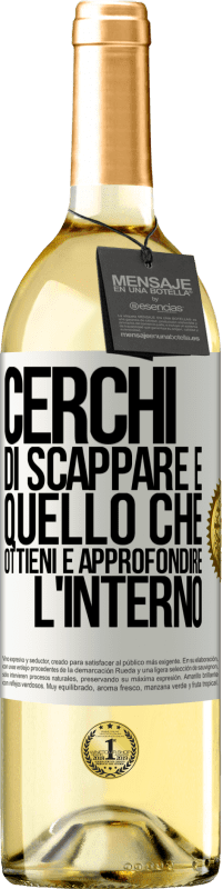 29,95 € Spedizione Gratuita | Vino bianco Edizione WHITE Cerchi di scappare e quello che ottieni è approfondire l'interno Etichetta Bianca. Etichetta personalizzabile Vino giovane Raccogliere 2024 Verdejo