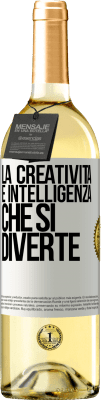 29,95 € Spedizione Gratuita | Vino bianco Edizione WHITE La creatività è intelligenza che si diverte Etichetta Bianca. Etichetta personalizzabile Vino giovane Raccogliere 2023 Verdejo