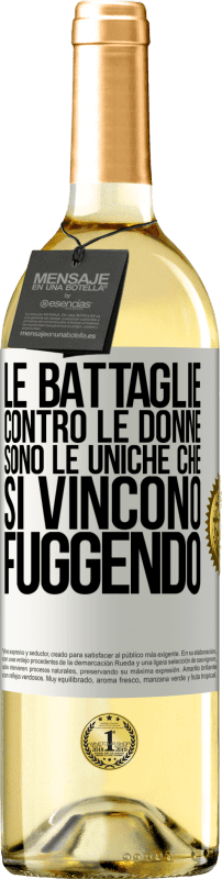 29,95 € Spedizione Gratuita | Vino bianco Edizione WHITE Le battaglie contro le donne sono le uniche che si vincono fuggendo Etichetta Bianca. Etichetta personalizzabile Vino giovane Raccogliere 2024 Verdejo