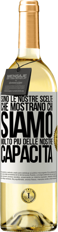 29,95 € Spedizione Gratuita | Vino bianco Edizione WHITE Sono le nostre scelte che mostrano chi siamo, molto più delle nostre capacità Etichetta Bianca. Etichetta personalizzabile Vino giovane Raccogliere 2024 Verdejo