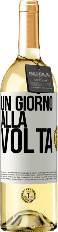 29,95 € Spedizione Gratuita | Vino bianco Edizione WHITE Un giorno alla volta Etichetta Bianca. Etichetta personalizzabile Vino giovane Raccogliere 2024 Verdejo