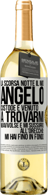 29,95 € Spedizione Gratuita | Vino bianco Edizione WHITE La scorsa notte il mio angelo custode è venuto a trovarmi. Mi avvolse e mi sussurrò all'orecchio: mi hai fino in fondo Etichetta Bianca. Etichetta personalizzabile Vino giovane Raccogliere 2023 Verdejo