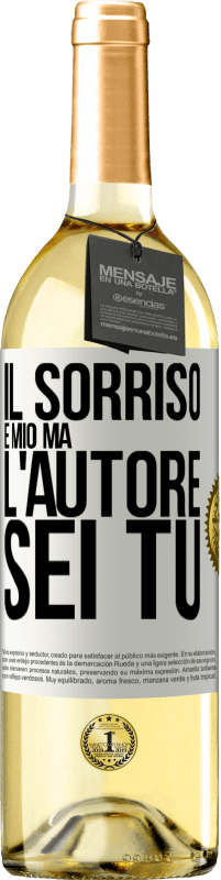 29,95 € Spedizione Gratuita | Vino bianco Edizione WHITE Il sorriso è mio, ma l'autore sei tu Etichetta Bianca. Etichetta personalizzabile Vino giovane Raccogliere 2023 Verdejo