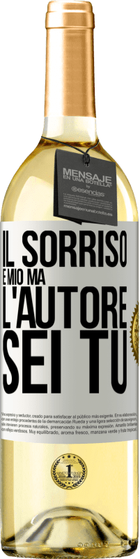 29,95 € Spedizione Gratuita | Vino bianco Edizione WHITE Il sorriso è mio, ma l'autore sei tu Etichetta Bianca. Etichetta personalizzabile Vino giovane Raccogliere 2025 Verdejo