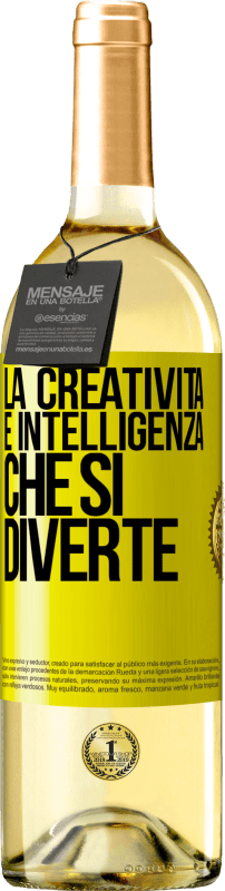 29,95 € Spedizione Gratuita | Vino bianco Edizione WHITE La creatività è intelligenza che si diverte Etichetta Gialla. Etichetta personalizzabile Vino giovane Raccogliere 2024 Verdejo