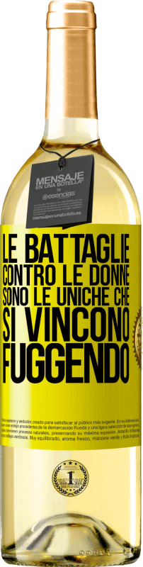 29,95 € Spedizione Gratuita | Vino bianco Edizione WHITE Le battaglie contro le donne sono le uniche che si vincono fuggendo Etichetta Gialla. Etichetta personalizzabile Vino giovane Raccogliere 2024 Verdejo