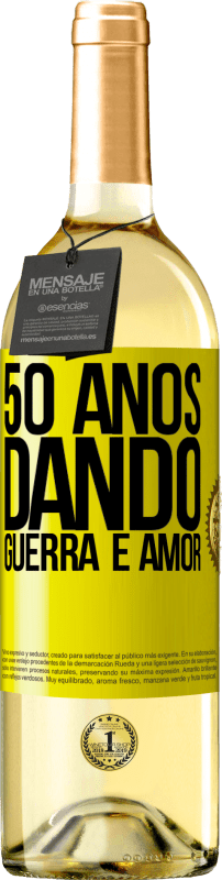 29,95 € Envio grátis | Vinho branco Edição WHITE 50 anos dando guerra e amor Etiqueta Amarela. Etiqueta personalizável Vinho jovem Colheita 2025 Verdejo