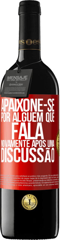 39,95 € Envio grátis | Vinho tinto Edição RED MBE Reserva Apaixone-se por alguém que fala novamente após uma discussão Etiqueta Vermelha. Etiqueta personalizável Reserva 12 Meses Colheita 2015 Tempranillo