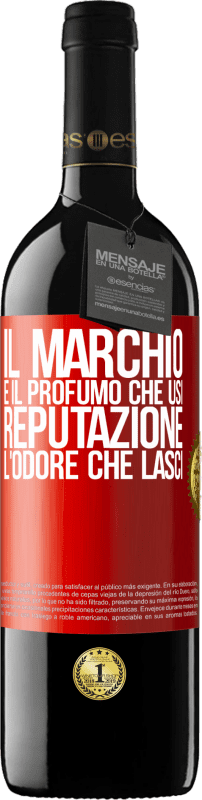 39,95 € Spedizione Gratuita | Vino rosso Edizione RED MBE Riserva Il marchio è il profumo che usi. Reputazione, l'odore che lasci Etichetta Rossa. Etichetta personalizzabile Riserva 12 Mesi Raccogliere 2015 Tempranillo