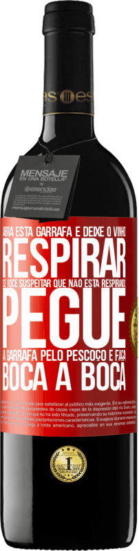 39,95 € Envio grátis | Vinho tinto Edição RED MBE Reserva Abra esta garrafa e deixe o vinho respirar. Se você suspeitar que não está respirando, pegue a garrafa pelo pescoço e faça Etiqueta Vermelha. Etiqueta personalizável Reserva 12 Meses Colheita 2015 Tempranillo