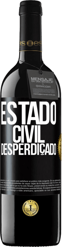 39,95 € Envio grátis | Vinho tinto Edição RED MBE Reserva Estado civil: desperdiçado Etiqueta Preta. Etiqueta personalizável Reserva 12 Meses Colheita 2015 Tempranillo