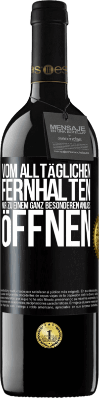 39,95 € Kostenloser Versand | Rotwein RED Ausgabe MBE Reserve Vom alltäglichen fernhalten. Nur zu einem ganz besonderen Anlass öffnen Schwarzes Etikett. Anpassbares Etikett Reserve 12 Monate Ernte 2015 Tempranillo