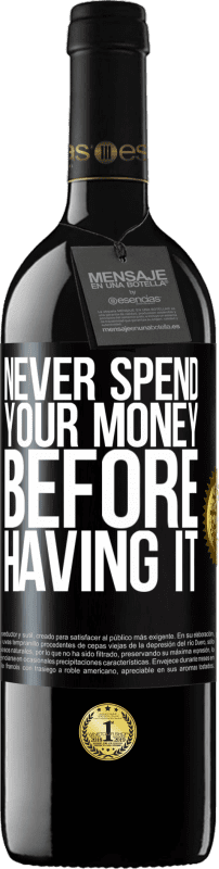 39,95 € 免费送货 | 红酒 RED版 MBE 预订 永远不要花钱之前 黑标. 可自定义的标签 预订 12 个月 收成 2016 Tempranillo
