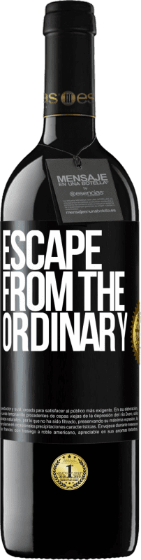 39,95 € Free Shipping | Red Wine RED Edition MBE Reserve Escape from the ordinary Black Label. Customizable label Reserve 12 Months Harvest 2015 Tempranillo