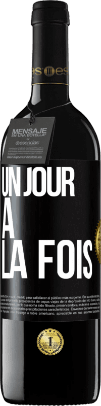 39,95 € Envoi gratuit | Vin rouge Édition RED MBE Réserve Un jour à la fois Étiquette Noire. Étiquette personnalisable Réserve 12 Mois Récolte 2015 Tempranillo