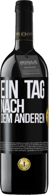 39,95 € Kostenloser Versand | Rotwein RED Ausgabe MBE Reserve Ein Tag nach dem anderen Schwarzes Etikett. Anpassbares Etikett Reserve 12 Monate Ernte 2015 Tempranillo