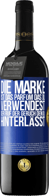 39,95 € Kostenloser Versand | Rotwein RED Ausgabe MBE Reserve Die Marke ist das Parfüm, das du verwendest. Der Ruf der Geruch, den du hinterlässt Blaue Markierung. Anpassbares Etikett Reserve 12 Monate Ernte 2015 Tempranillo