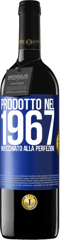 39,95 € Spedizione Gratuita | Vino rosso Edizione RED MBE Riserva Prodotto nel 1967. Invecchiato alla perfezione Etichetta Blu. Etichetta personalizzabile Riserva 12 Mesi Raccogliere 2015 Tempranillo