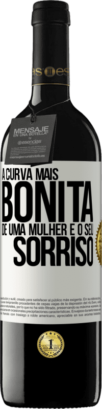 39,95 € Envio grátis | Vinho tinto Edição RED MBE Reserva A curva mais bonita de uma mulher é o seu sorriso Etiqueta Branca. Etiqueta personalizável Reserva 12 Meses Colheita 2016 Tempranillo